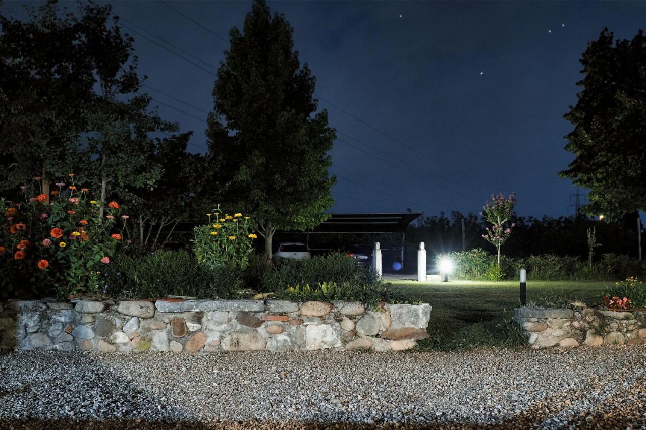 Agriturismo Fior Di Maggio Пескантина Экстерьер фото